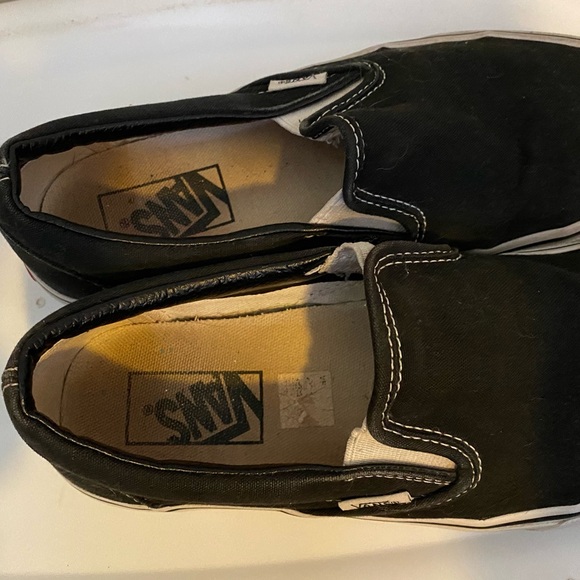 Black slip on vans - Picture 4 of 5